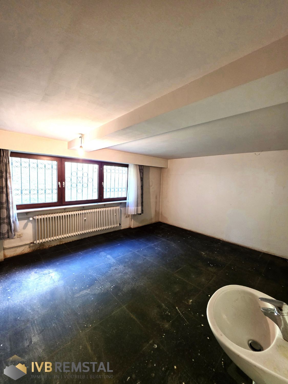 UG Büro