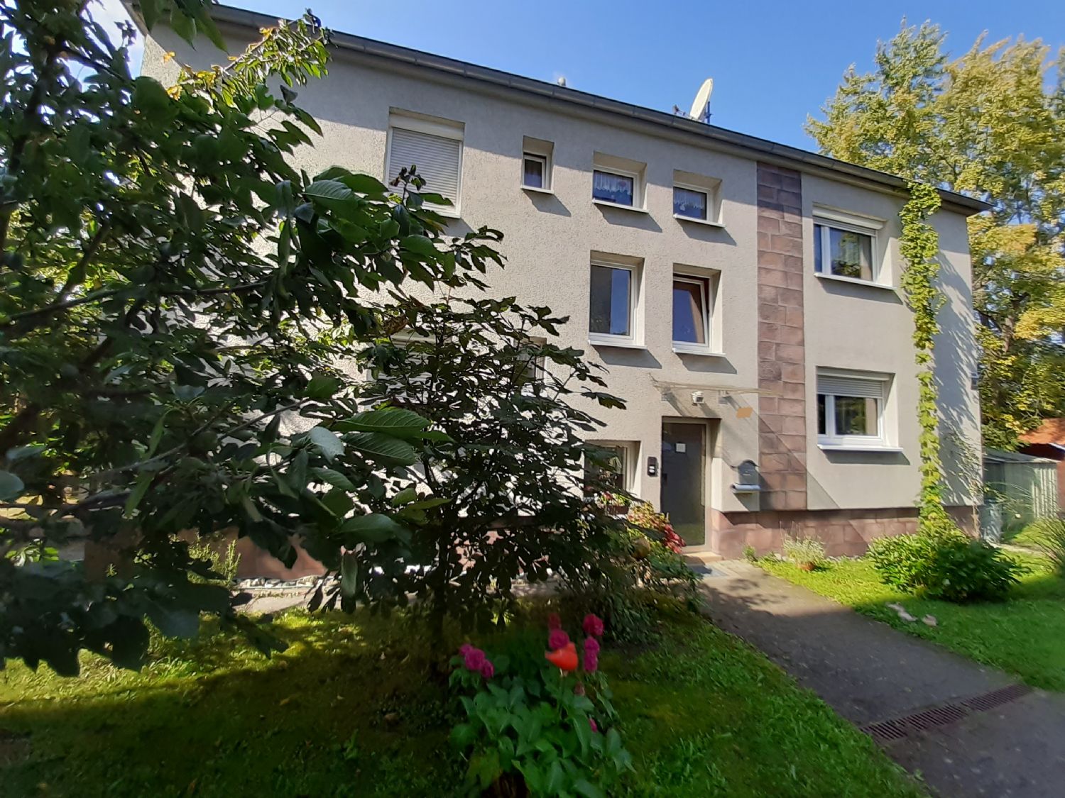 Kapitalanlage oder Eigennutzung - Freistehendes 2-Familienhaus in Schorndorf